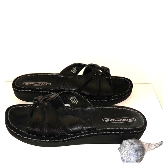 black cushioned sandals
